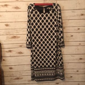 41 Hawthorn Geometric Dress size m medium